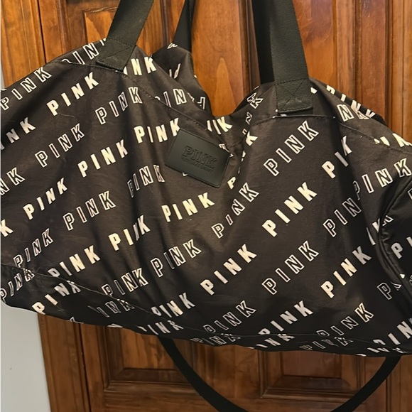 PINK Victoria's Secret Black Duffel Bag - Picture 3 of 4